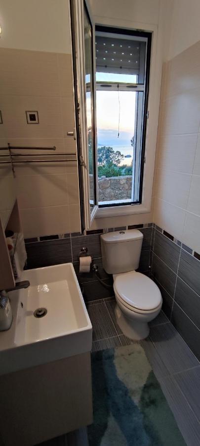 Buena Vista Apartment Eginitissa Bagian luar foto