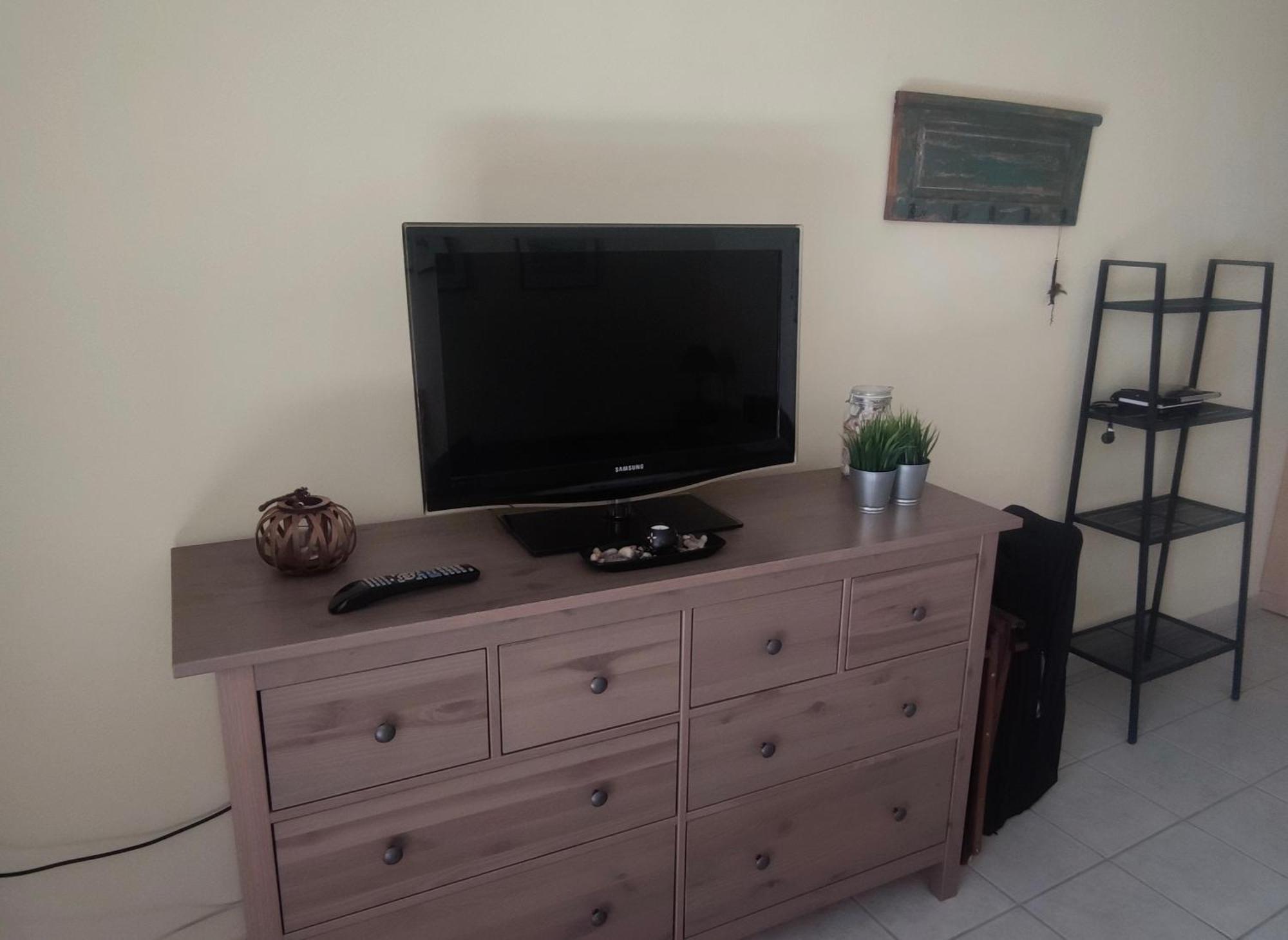 Buena Vista Apartment Eginitissa Bagian luar foto